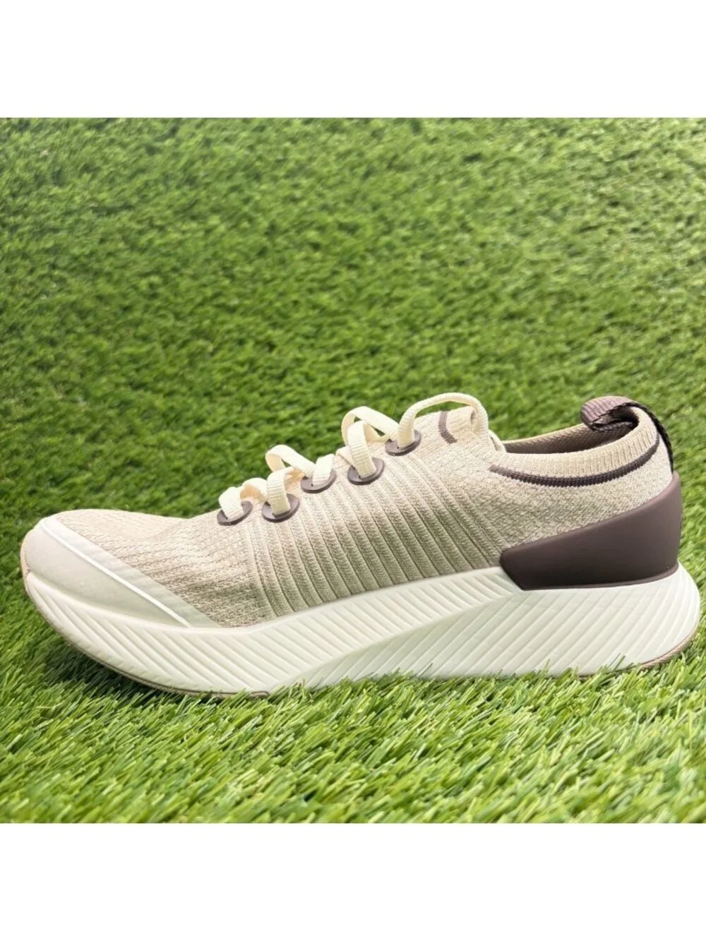 Allbirds Tree Glider Womens Size 6 Beige Brown Athletic Running Shoes Sneakers